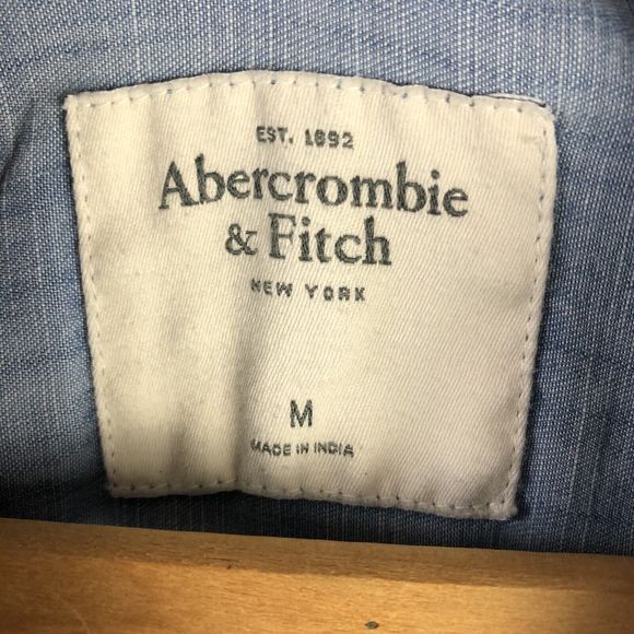 Abercrombie & Fitch Button Down Shirt Womens M Chambray Lyocell Jewel Collar - Picture 12 of 15